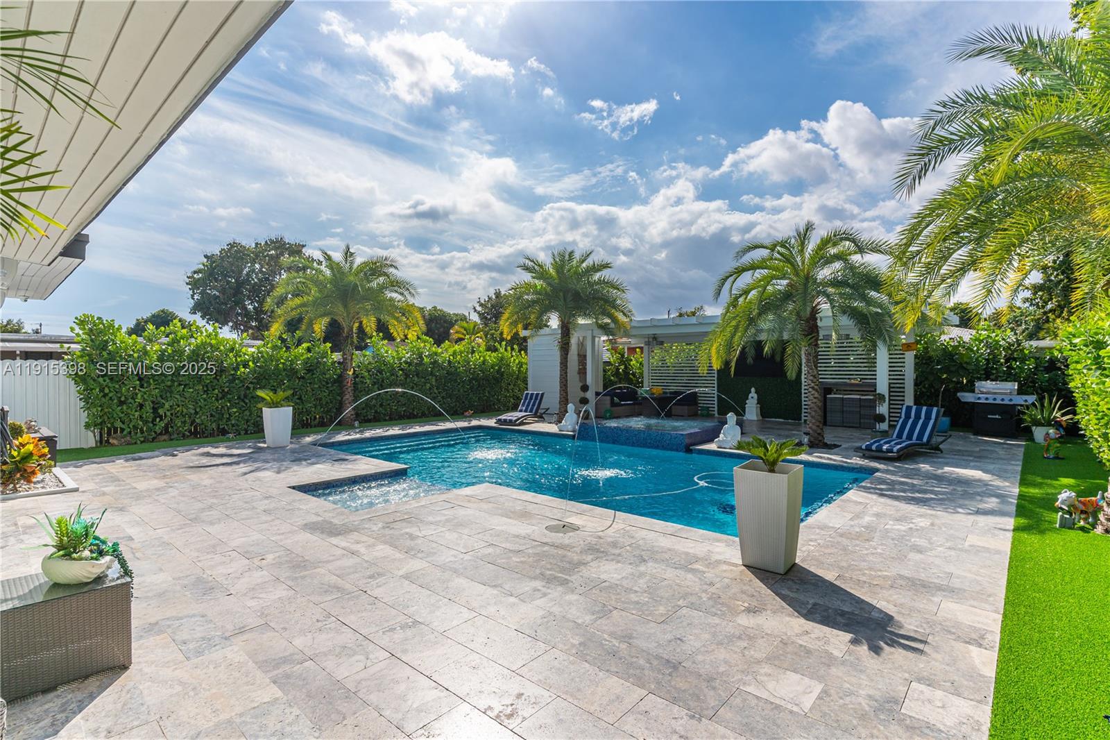 444 Southwest 64th Avenue Miami, FL 33144 - Photo 31 of 70