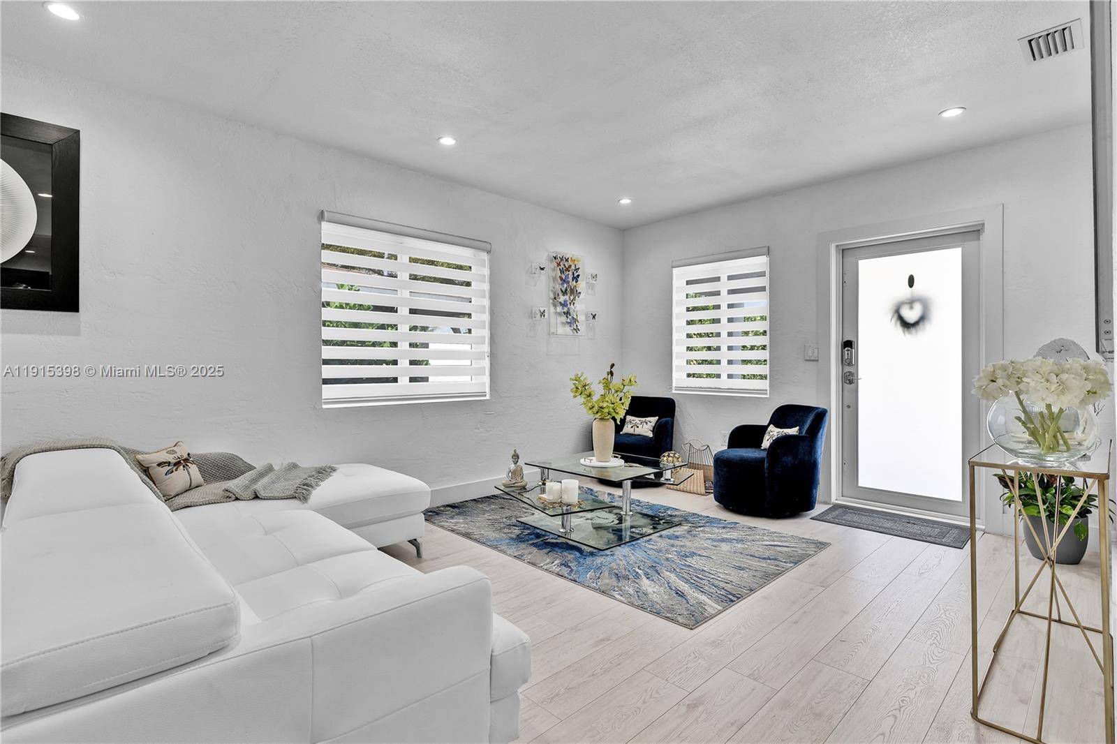 444 Southwest 64th Avenue Miami, FL 33144 - Photo 6 of 70 a living room with furniture lamp and window