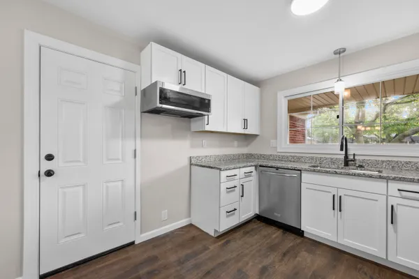 $454,900 | 17447 Park Street, Livonia, MI 48152