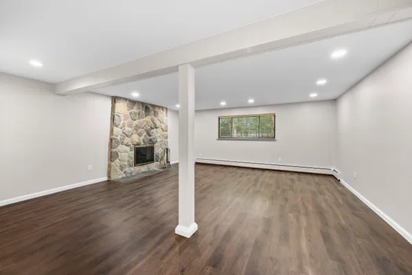 $454,900 | 17447 Park Street, Livonia, MI 48152