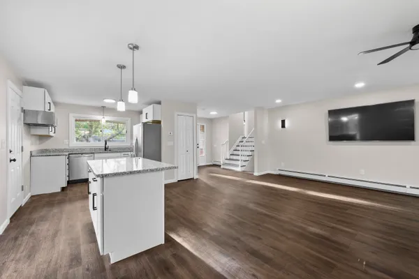 $454,900 | 17447 Park Street, Livonia, MI 48152