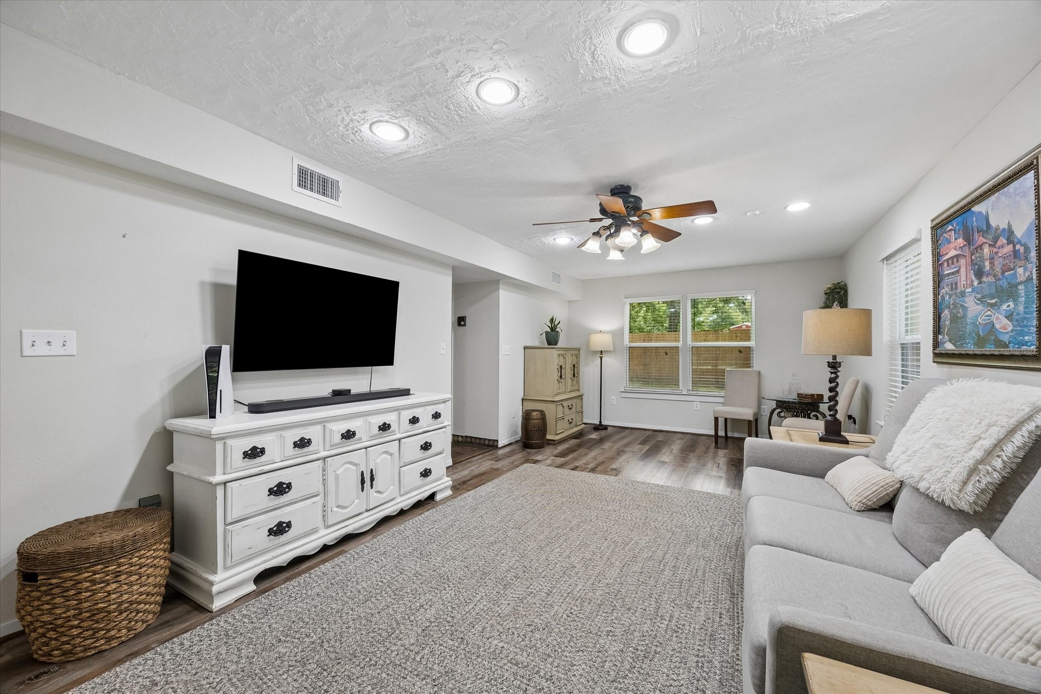 10765 Champion Forest Loop Conroe, TX 77303 - Photo 16 of 28