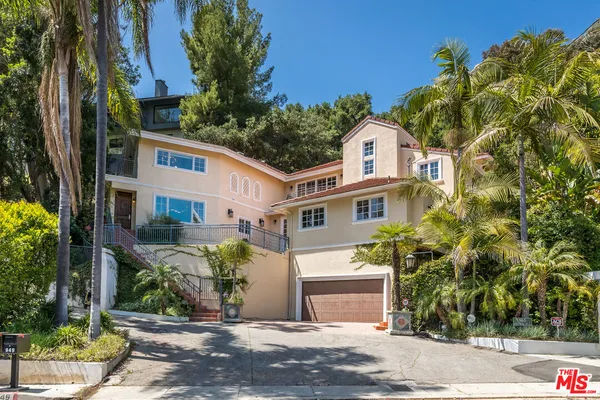 $16,000 | 941 North Norman Place, Los Angeles, CA 90049