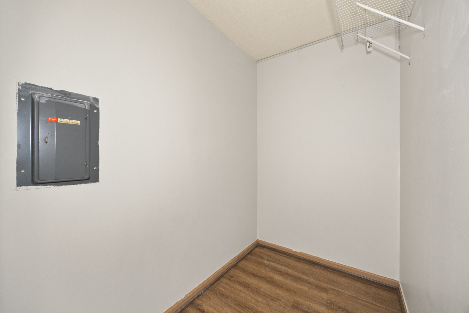 405 North Wabash Avenue, Unit 2801 Chicago, IL 60611 - Photo 29 of 29 a view of a small space with wooden floor and a window