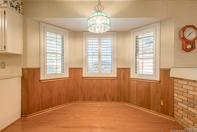 $409,000 | 729 Rocklyn Drive, Windcrest, TX 78239