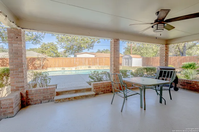 $409,000 | 729 Rocklyn Drive, Windcrest, TX 78239