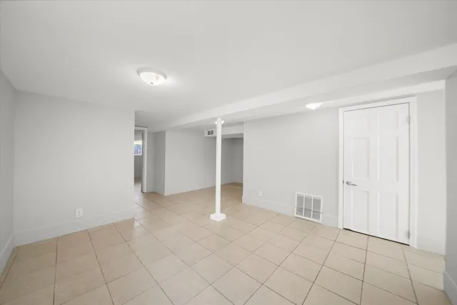 a view of a back yard of the house