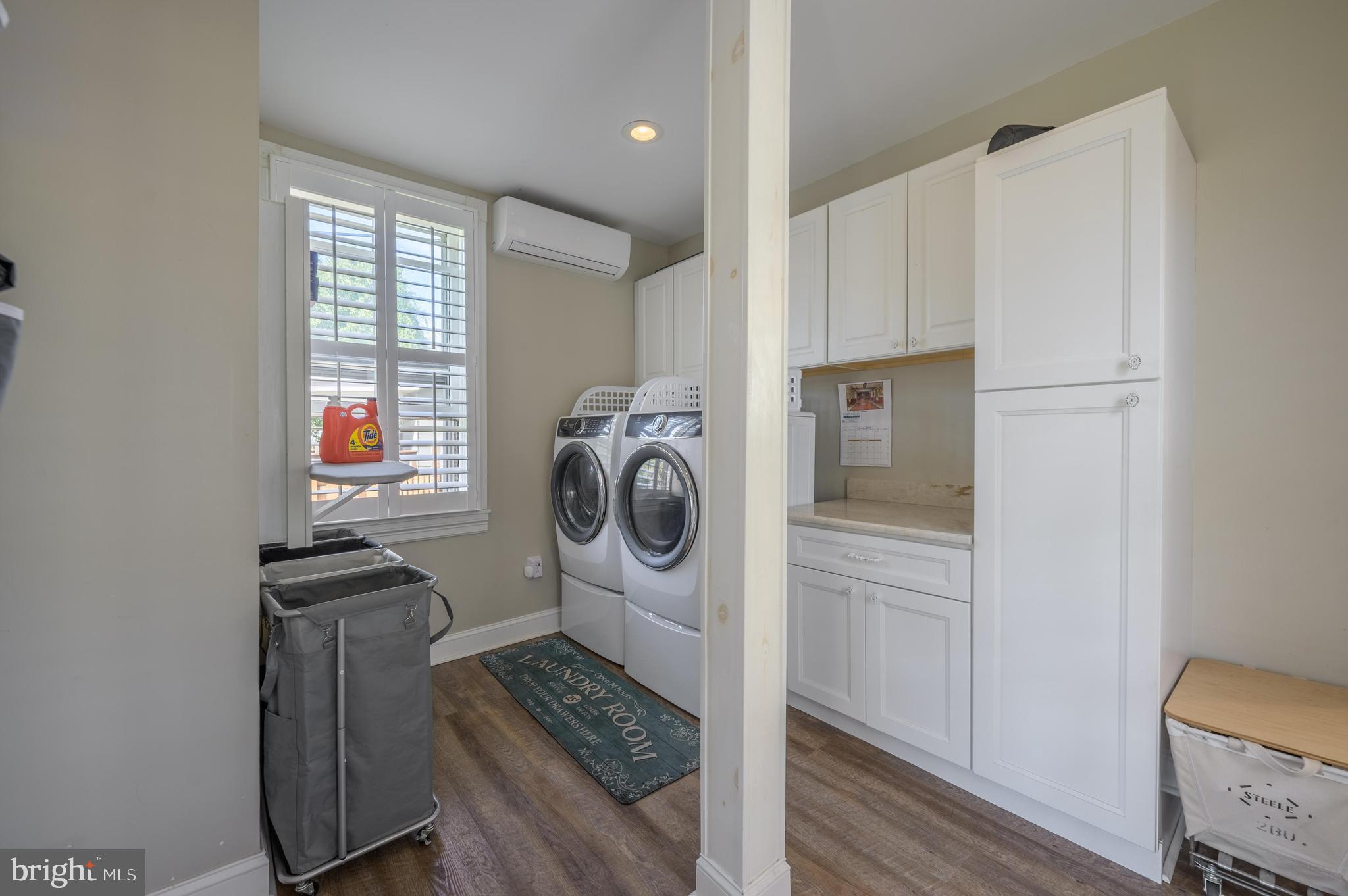 48 Broad Street Mount Holly, NJ 08060 - Photo 27 of 63 Oversized Laundry room off of the kitchen!