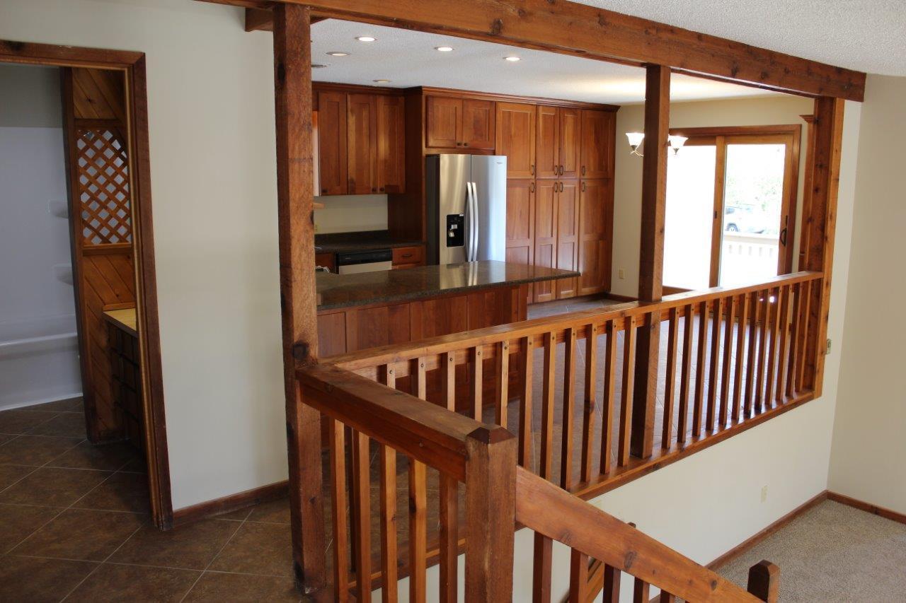 622 Gilbert Road Hudson, WI 54016 - Photo 8 of 39 Gallery Image 8