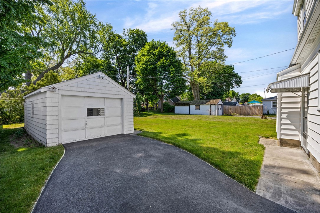 283 Stone Road Greece, NY 14616 - Photo 38 of 40