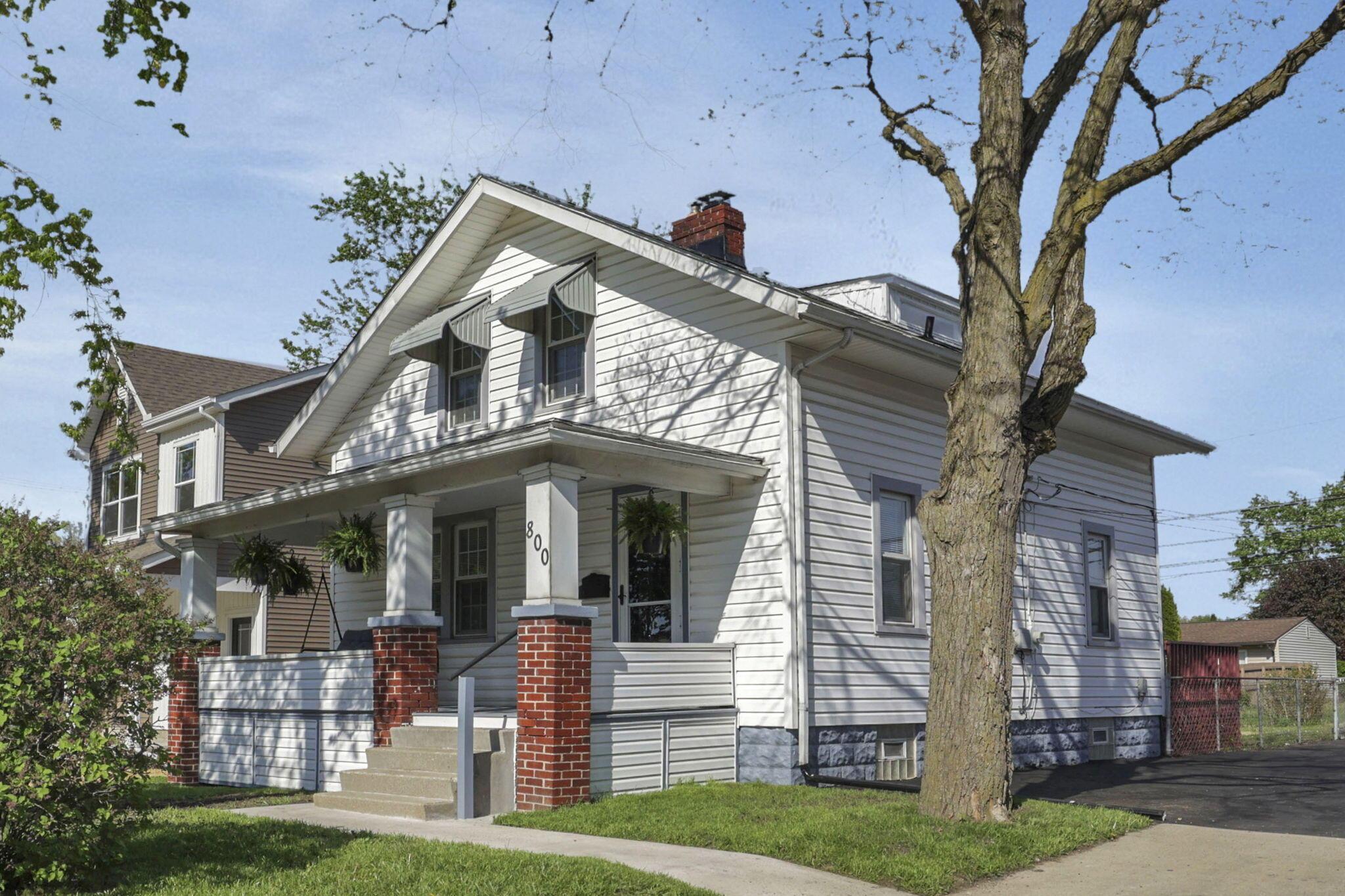 800 South Yearling Road Columbus, OH 43213 - Photo 1 of 57 Welcome Home!