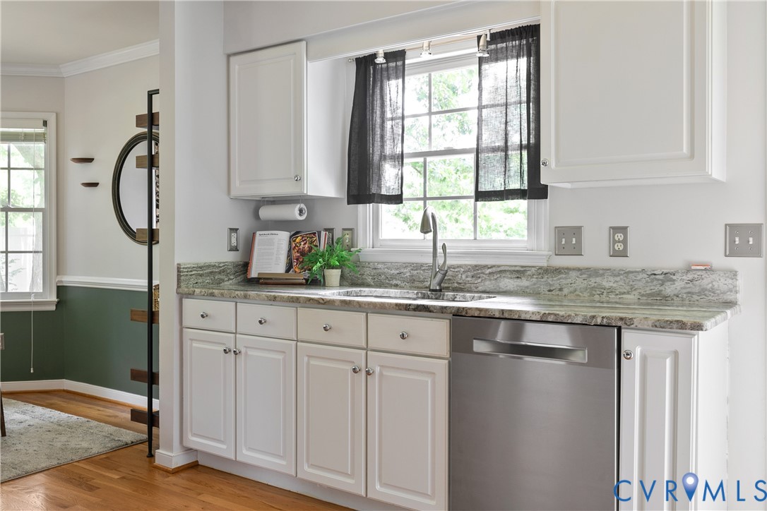 2111 Raintree Drive Henrico, VA 23238 - Photo 11 of 42