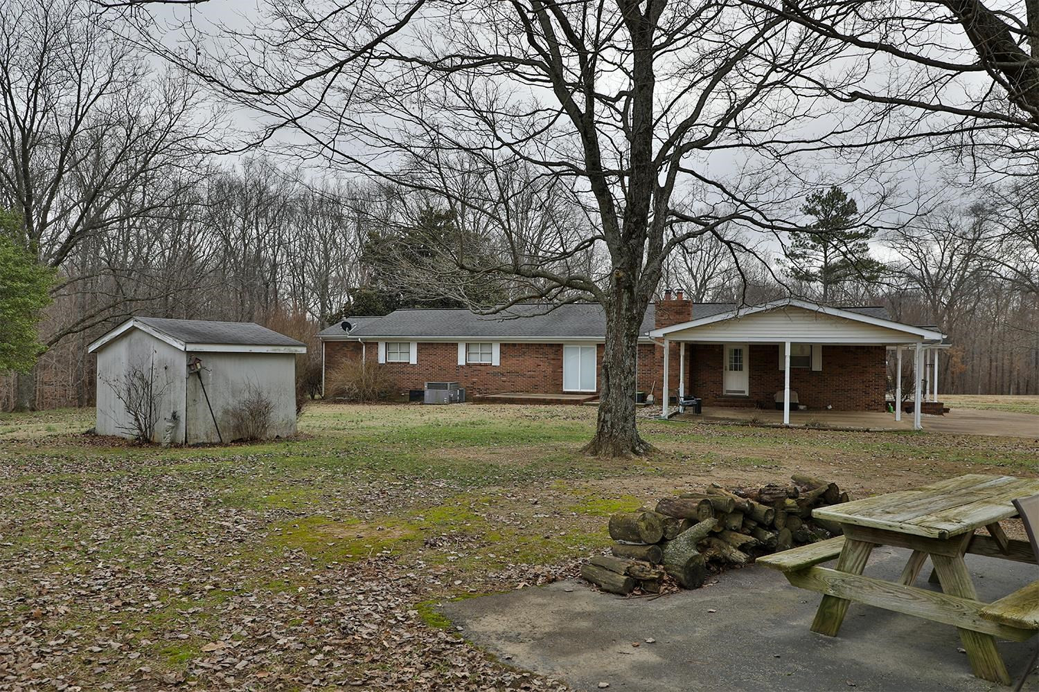 424 Snake Hill Road Dresden, TN 38225 - Photo 17 of 31 Photo 17