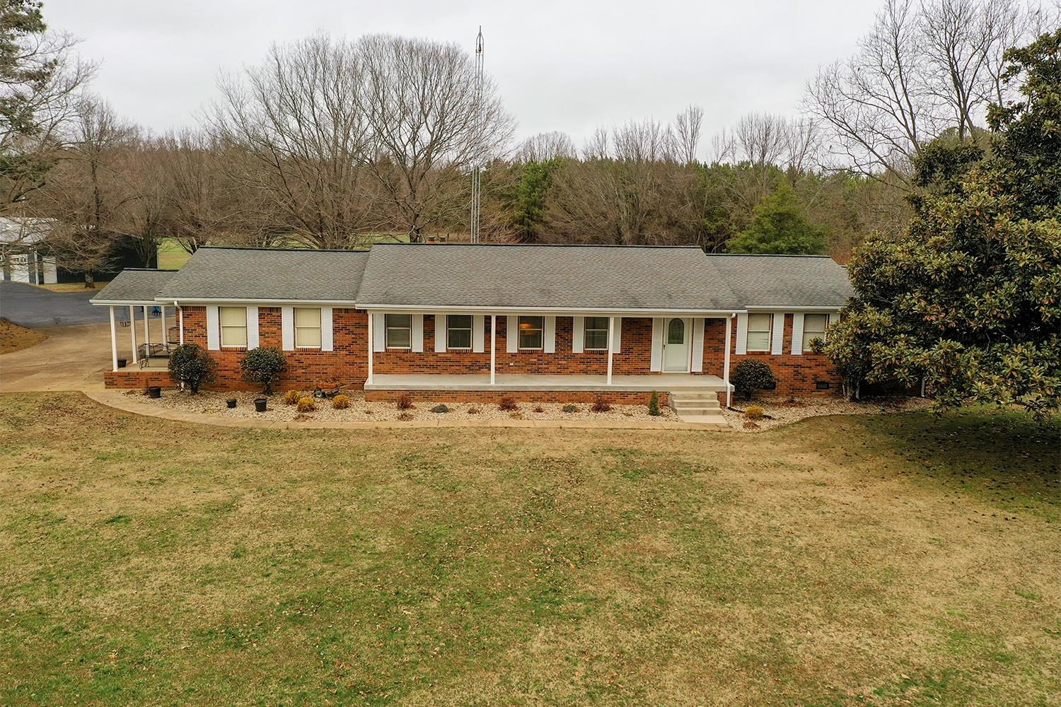 424 Snake Hill Road Dresden, TN 38225 - Photo 2 of 31 Photo 2