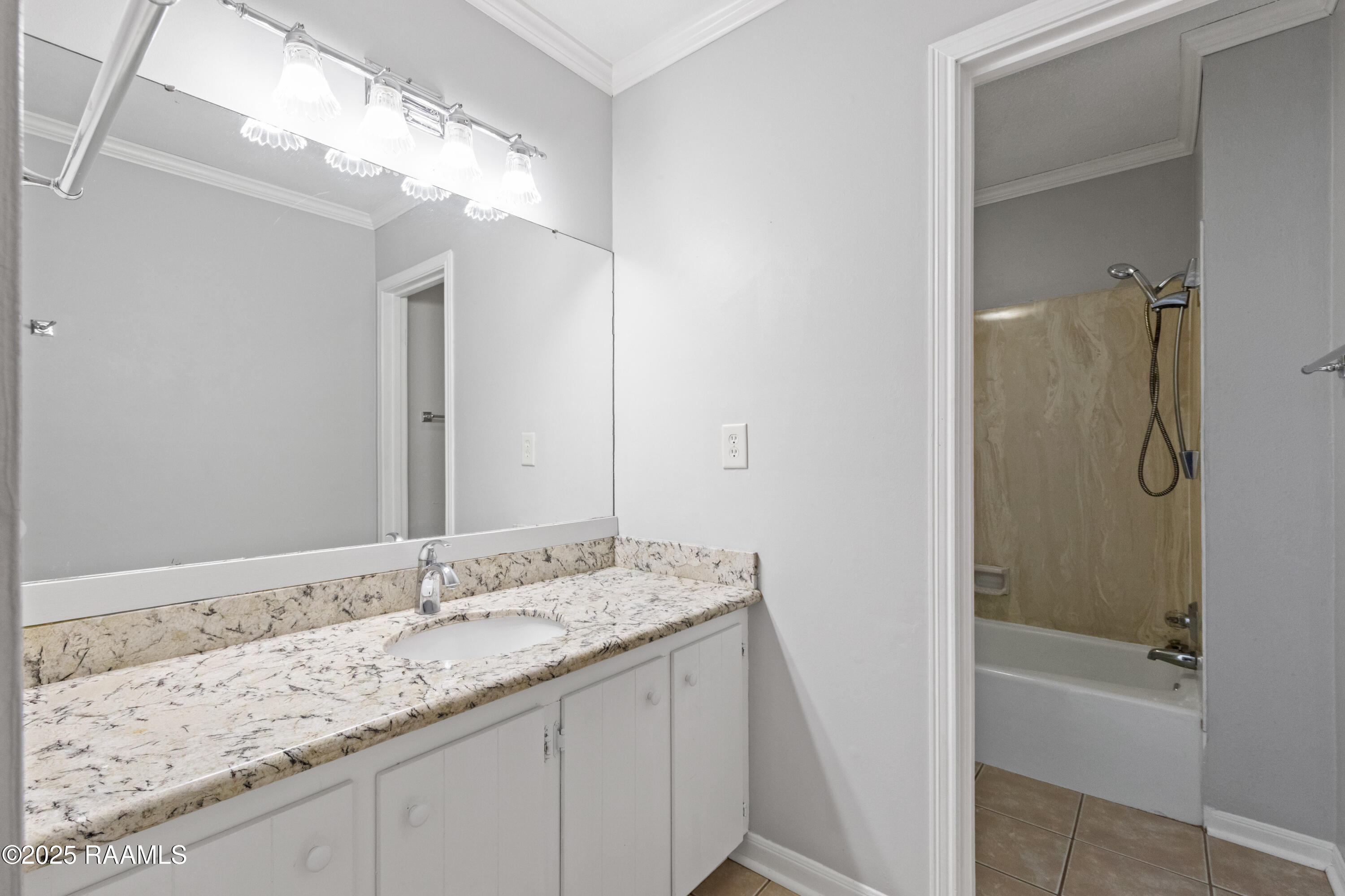 207 Vivian Drive Lafayette, LA 70508 - Photo 17 of 18 207Vivian-75