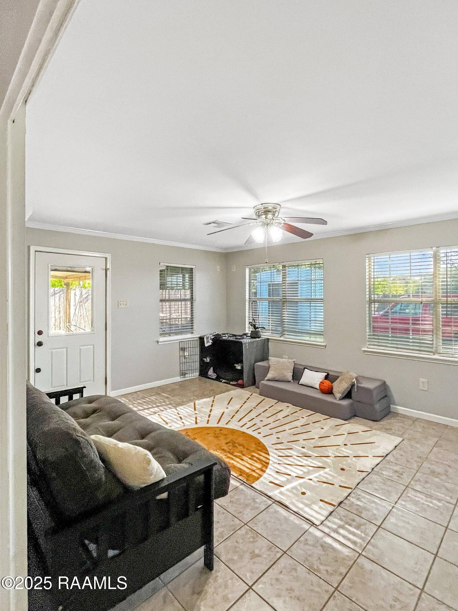 207 Vivian Drive Lafayette, LA 70508 - Photo 10 of 18 IMG_9837