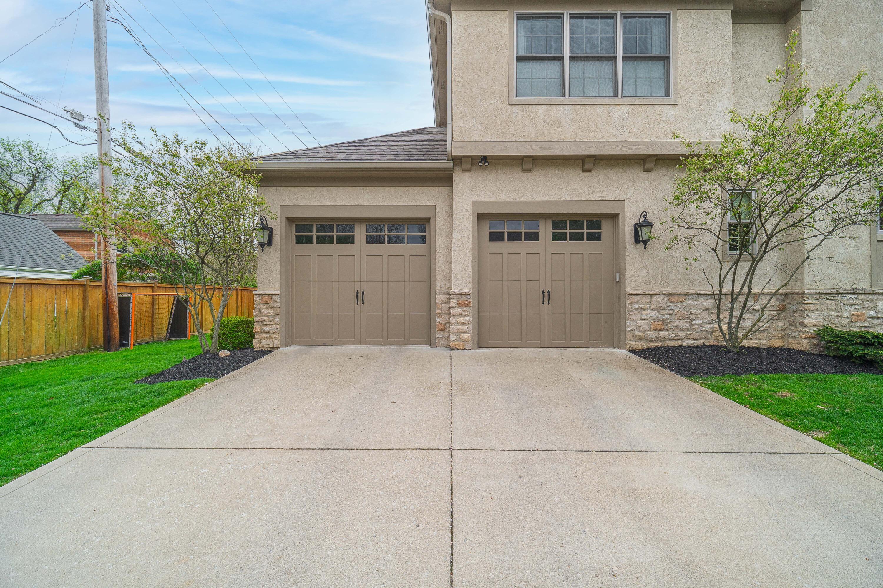 2596 Andover Road Columbus, OH 43221 - Photo 5 of 45 2596 Andover Rd-5