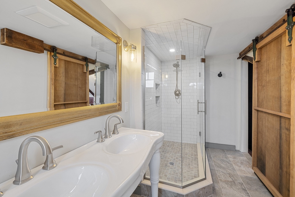 6 Lee Street Marblehead, MA 01945 - Photo 28 of 42