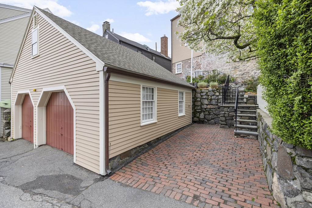 6 Lee Street Marblehead, MA 01945 - Photo 34 of 42