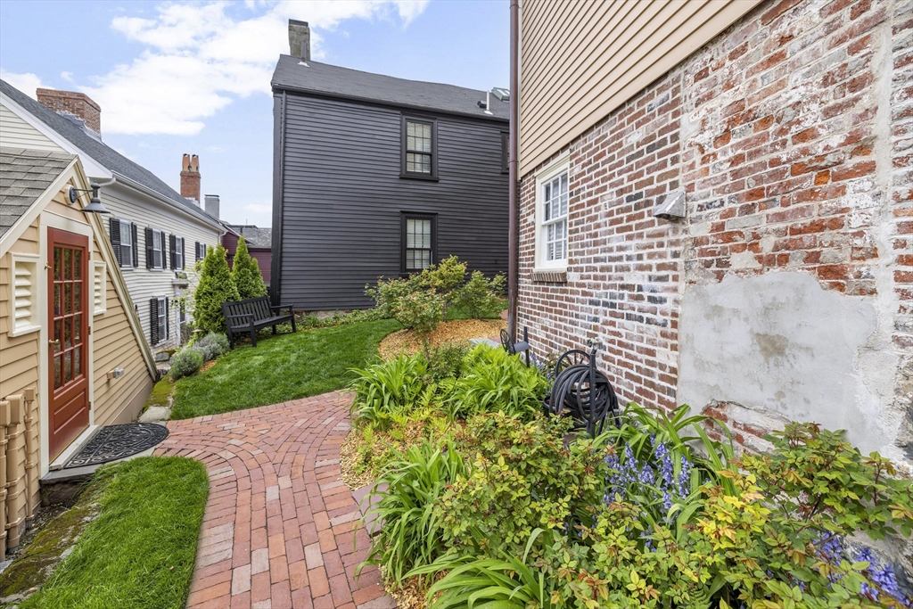 6 Lee Street Marblehead, MA 01945 - Photo 41 of 42