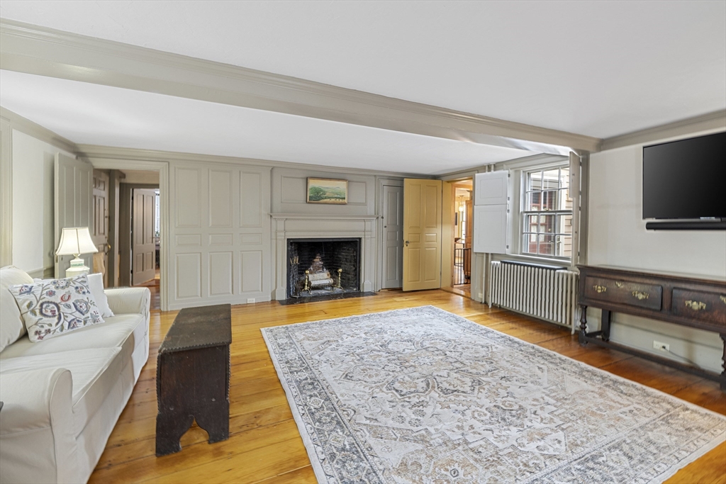 6 Lee Street Marblehead, MA 01945 - Photo 8 of 42