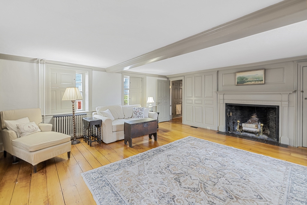 6 Lee Street Marblehead, MA 01945 - Photo 9 of 42