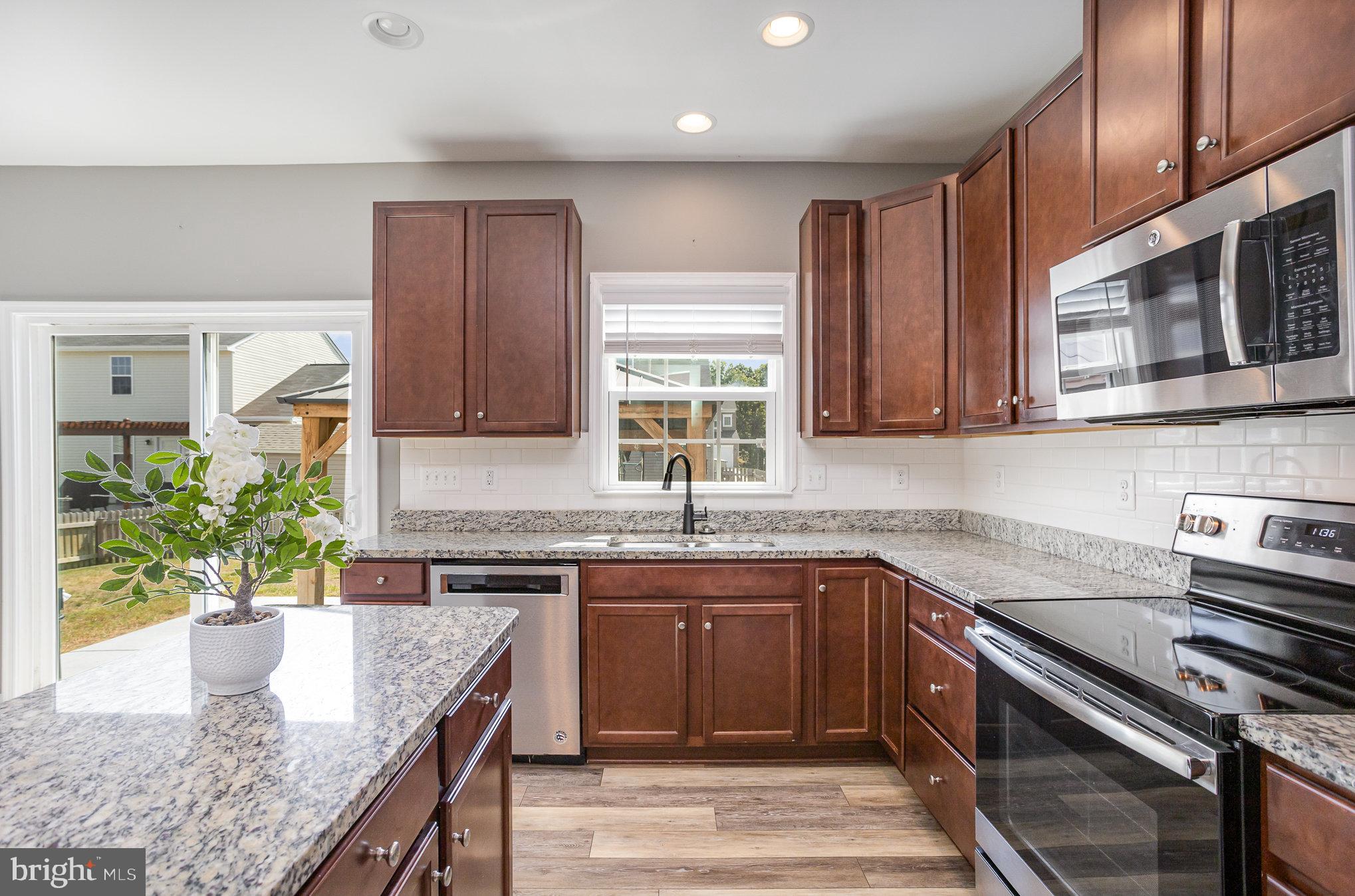 9503 Fall Haven Road Fredericksburg, VA 22407 - Photo 10 of 31 Gallery Image 10