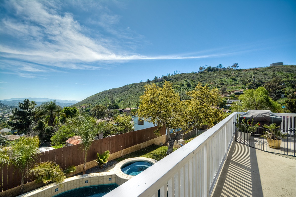 11731 Walnut Road Lakeside, CA 92040 - Photo 3 of 19