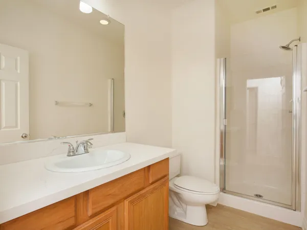 $4,999 | 24318 Via La Casa, Valencia, CA 91354