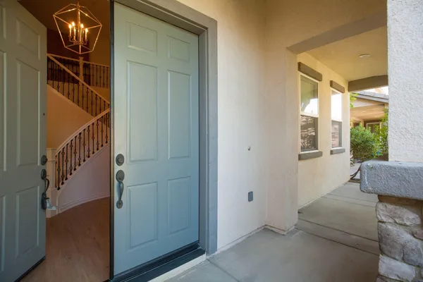 $4,999 | 24318 Via La Casa, Valencia, CA 91354