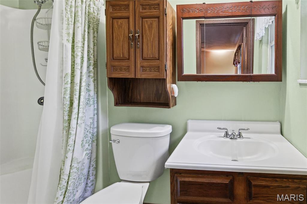 217 Hall Point Fairview Heights, IL 62208 - Photo 17 of 18 Gallery Image 17