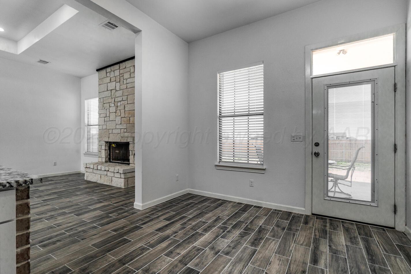 13633 Ariana Road Amarillo, TX 79124 - Photo 12 of 42 Breakfast Nook!