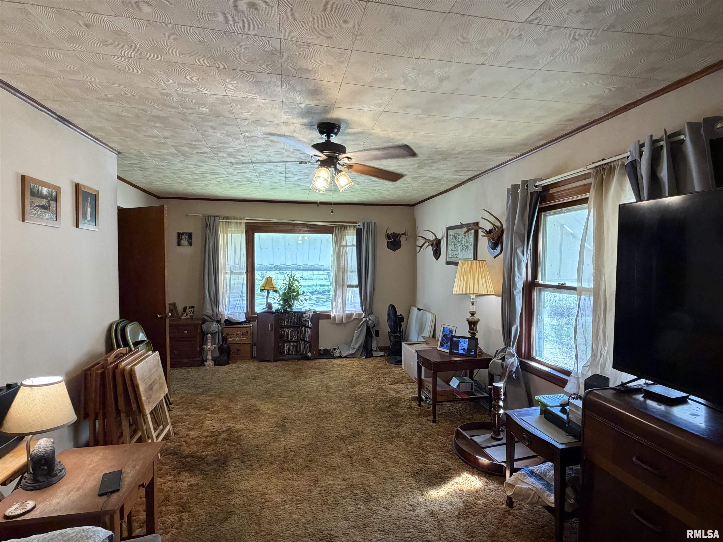 209 Yates Avenue Springfield, IL 62702 - Photo 4 of 17