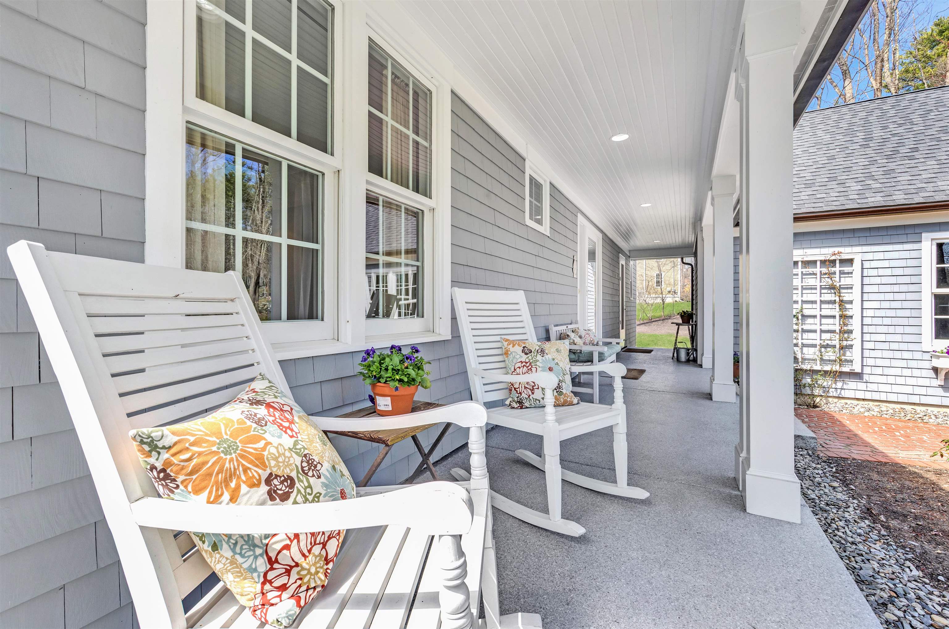 95 Highland Road South Hampton, NH 03827 - Photo 5 of 57