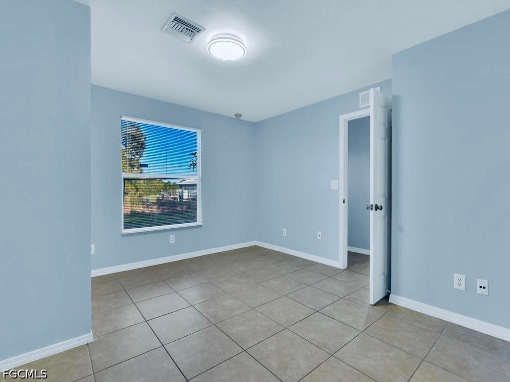 3003 Gilbert Avenue South Lehigh Acres, FL 33973 - Photo 13 of 26