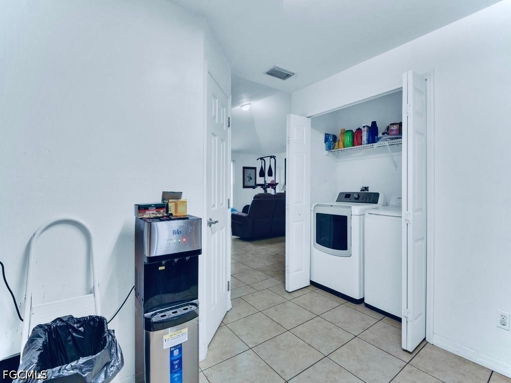 3003 Gilbert Avenue South Lehigh Acres, FL 33973 - Photo 19 of 26