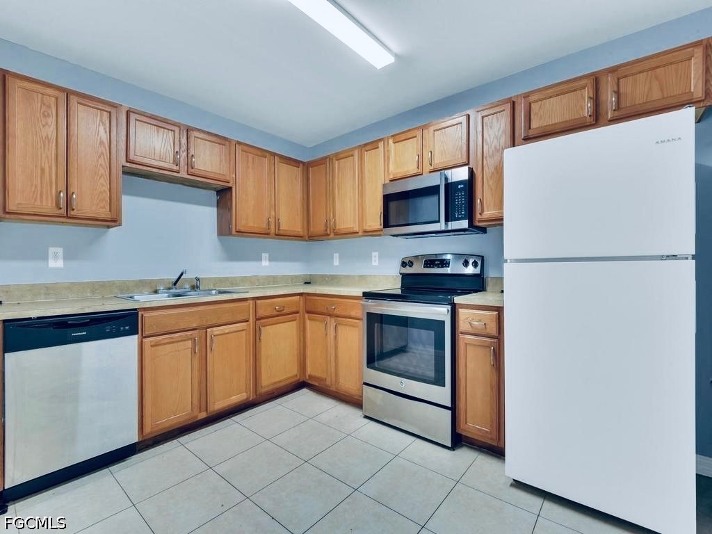3003 Gilbert Avenue South Lehigh Acres, FL 33973 - Photo 7 of 26