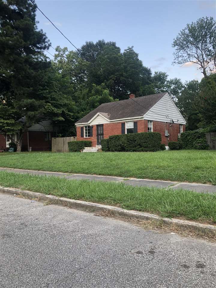 2040 Brookline Road Memphis, TN 38128 - Photo 2 of 8