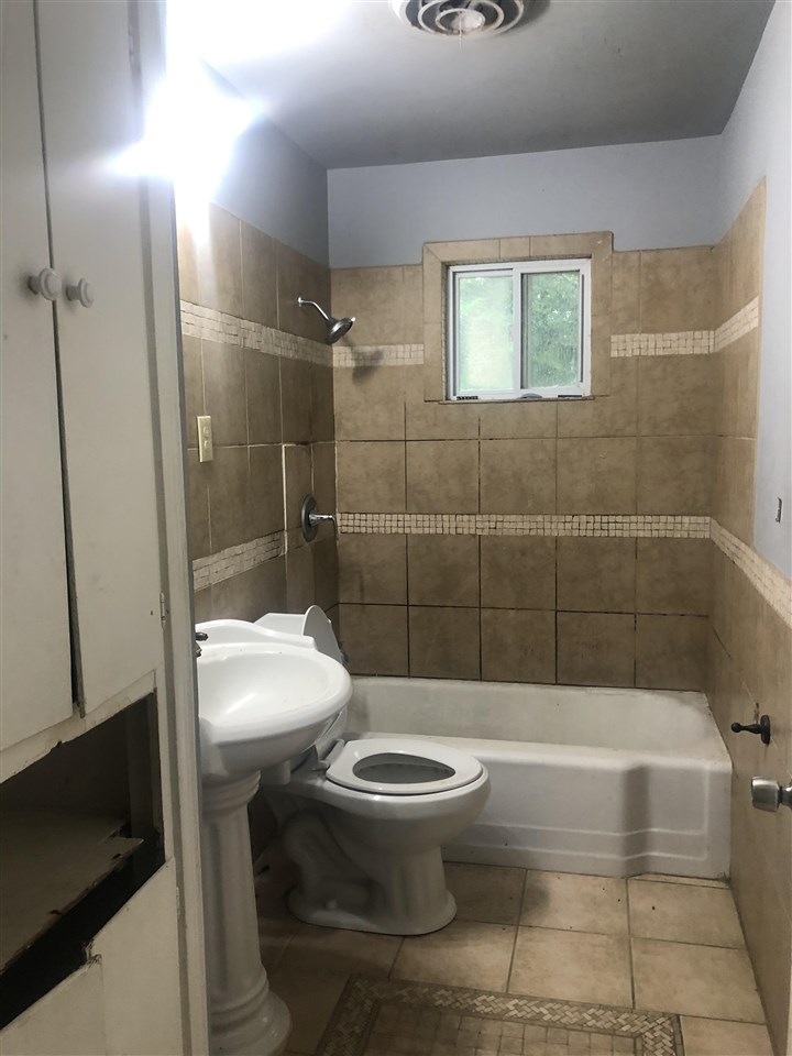 2040 Brookline Road Memphis, TN 38128 - Photo 6 of 8