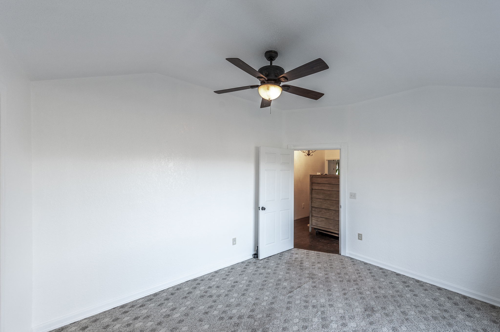 414 B Rock Springs Road Castalian Springs, TN 37031 - Photo 30 of 79 an empty room with a window and a ceiling fan