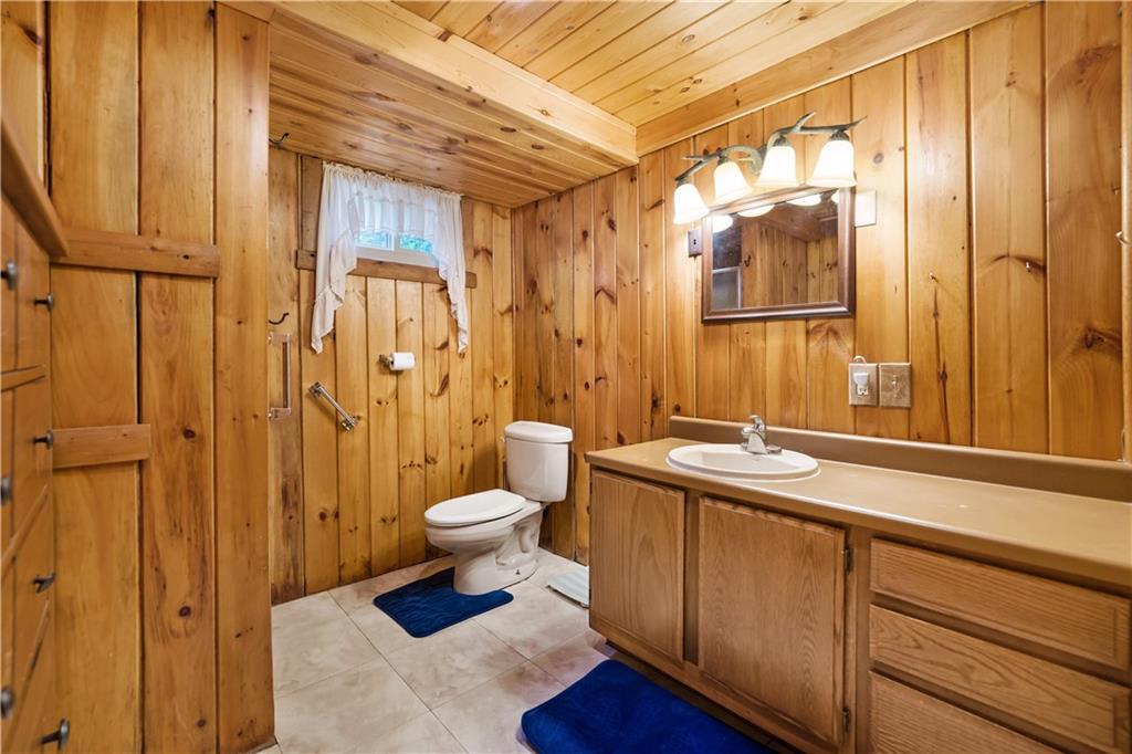 4023 Hilty Road Export, PA 15632 - Photo 17 of 25