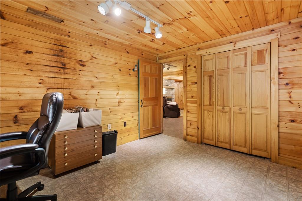 4023 Hilty Road Export, PA 15632 - Photo 18 of 25