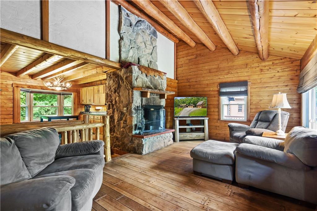 4023 Hilty Road Export, PA 15632 - Photo 9 of 25