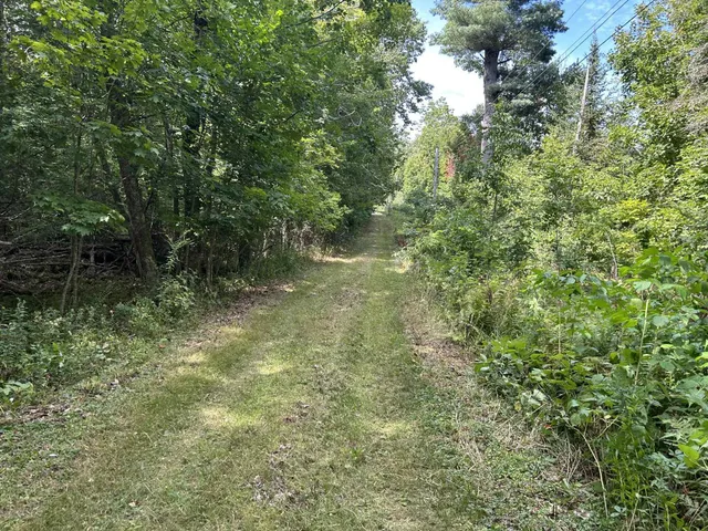 $150,000 | 114 Millers Corner Road, Palmyra, ME 04965