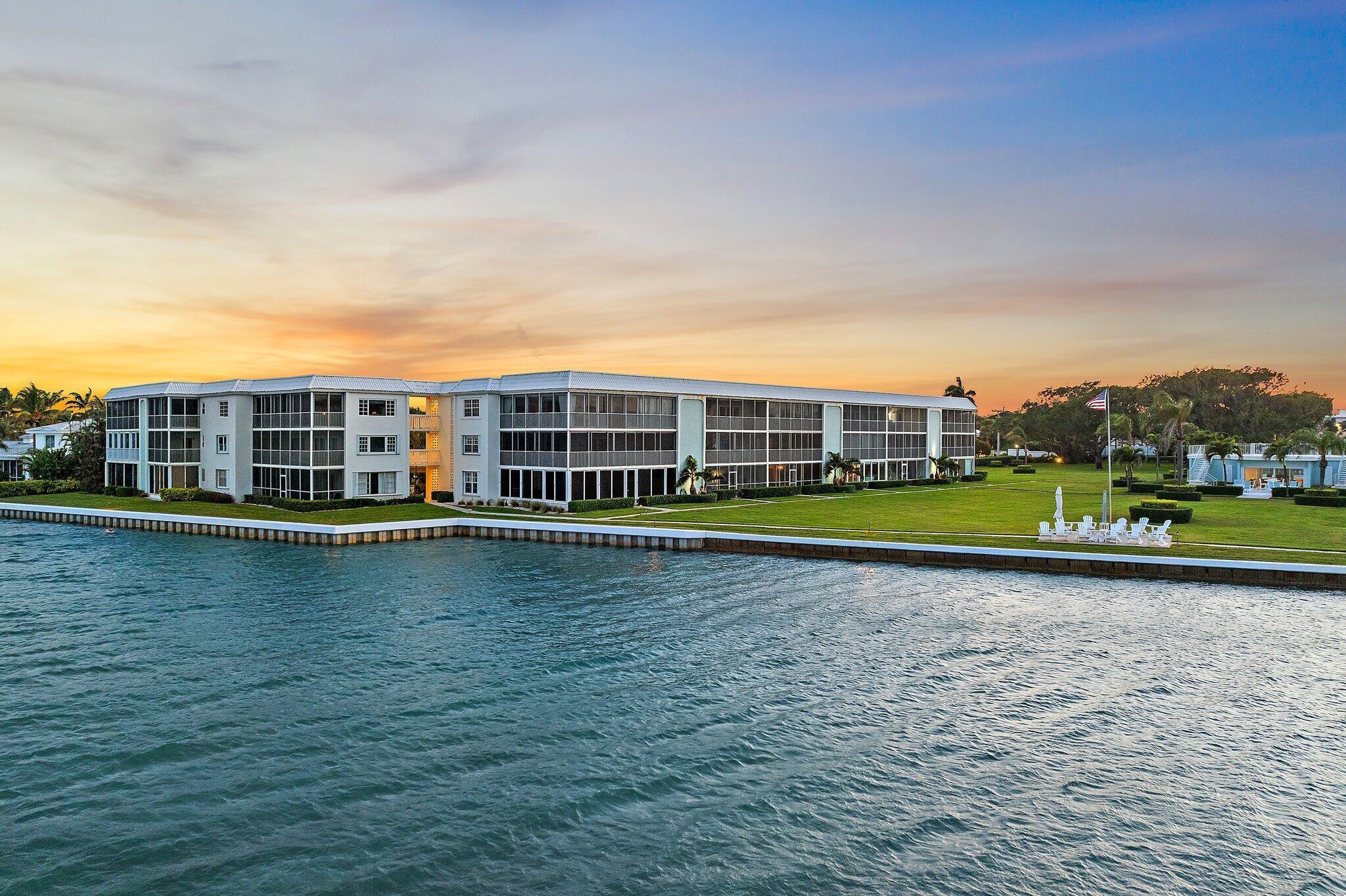 100 Waterway Road, Unit E305 Tequesta, FL 33469 - Photo 8 of 82 012-100WaterwayRd-E305-Tequesta-SMALL