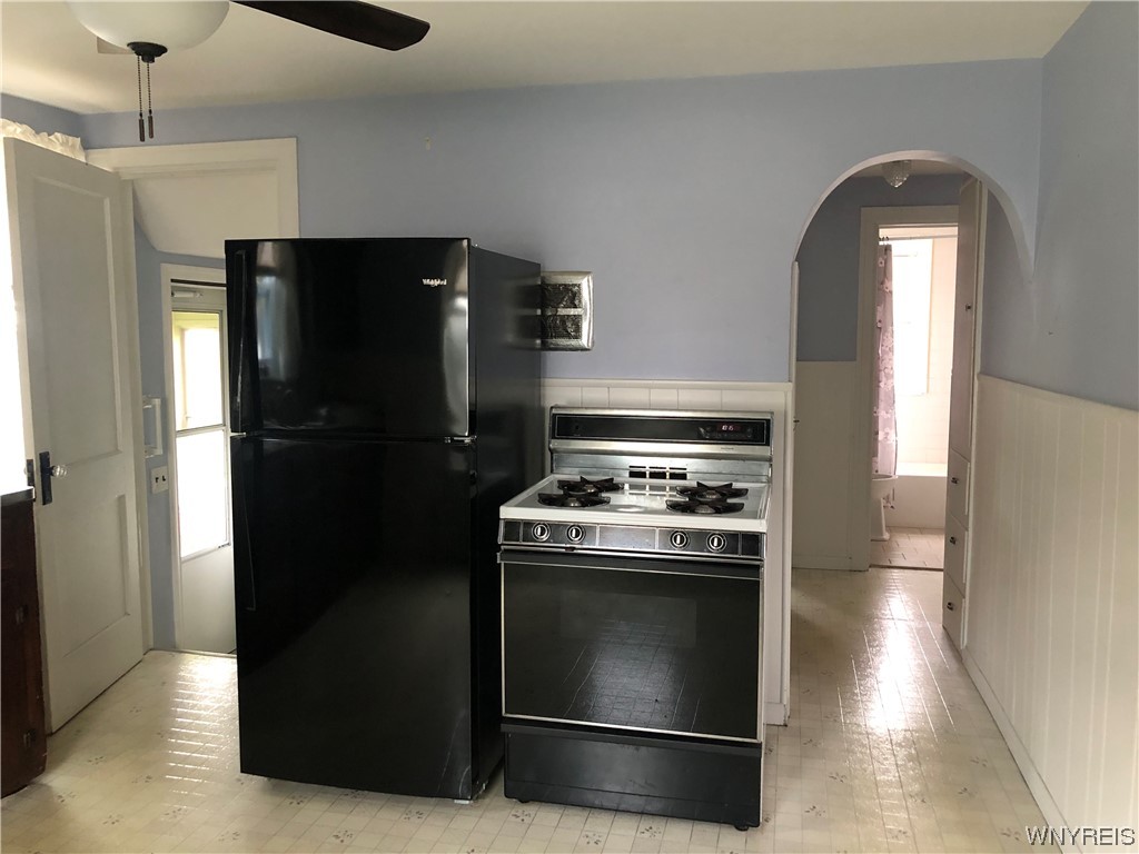 280 Harding Road Amherst, NY 14221 - Photo 8 of 16