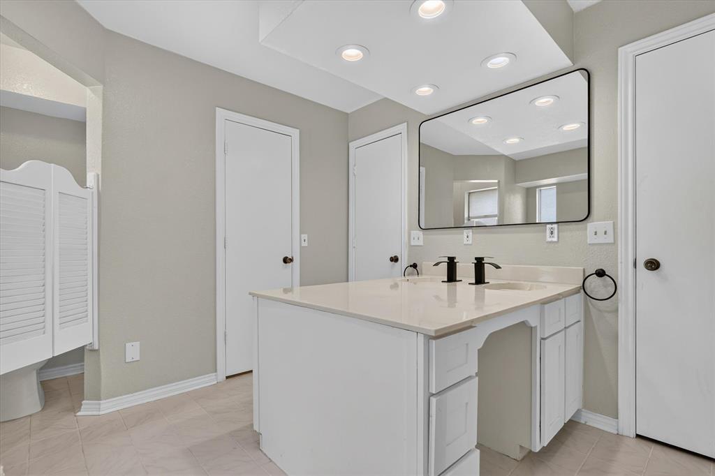 3001 Cross Bend Road Plano, TX 75023 - Photo 22 of 40