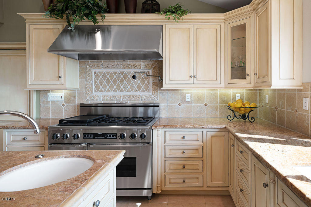 12082 Presilla Road Camarillo, CA 93012 - Photo 21 of 70 DSC01650