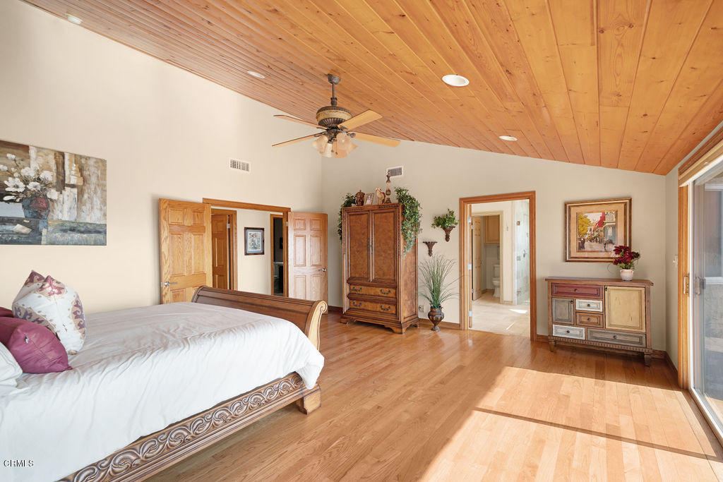 12082 Presilla Road Camarillo, CA 93012 - Photo 34 of 70 DSC01687