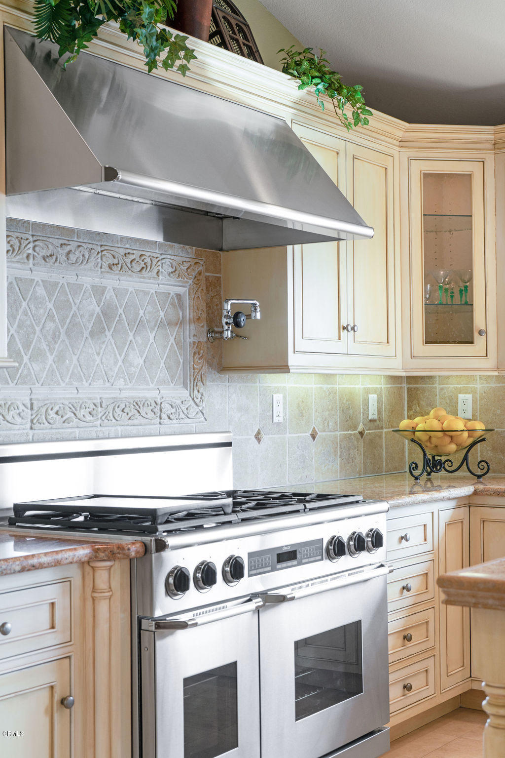 12082 Presilla Road Camarillo, CA 93012 - Photo 37 of 70 DSC01693